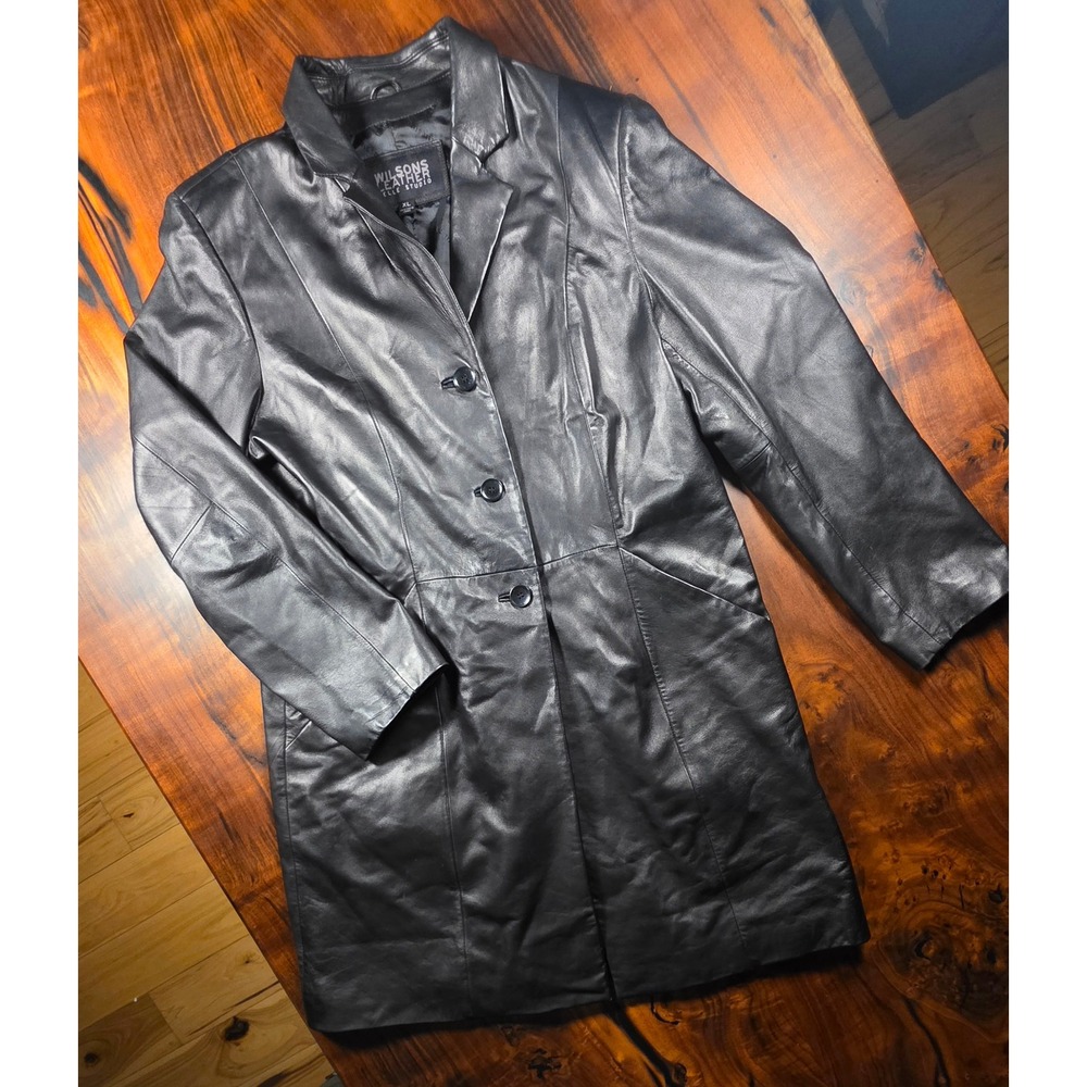Wilsons 90's Vintage Leather Trench Minimalist Luxury Boho Revival
Indiesleek